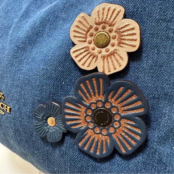 Coach Edie 31 Denim Tea Rose Appliqué Limited Edition Shoulder Bag - Picture 6 of 17